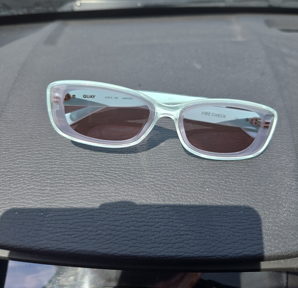Quay Vibe Check Mint Rectangular Sunglasses